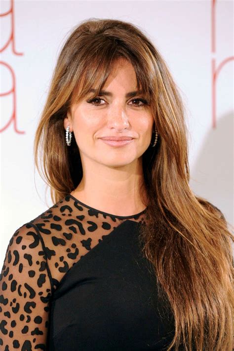 penelope cruz hair color.